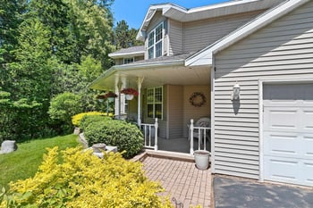 3154 High Country Ct, Green Bay, WI 54313-8600