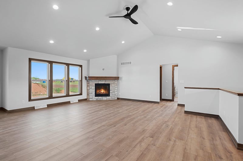 1441 Crossroads Dr, De Pere, WI 54115