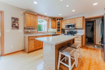 2545 Gaslight Ct, Oshkosh, WI 54904-7309