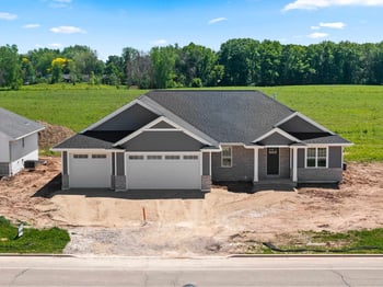 3236 Willow Rd, Green Bay, WI 54311-0000