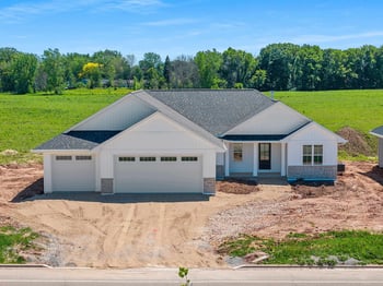 3242 Willow Rd, Green Bay, WI 54311-0000