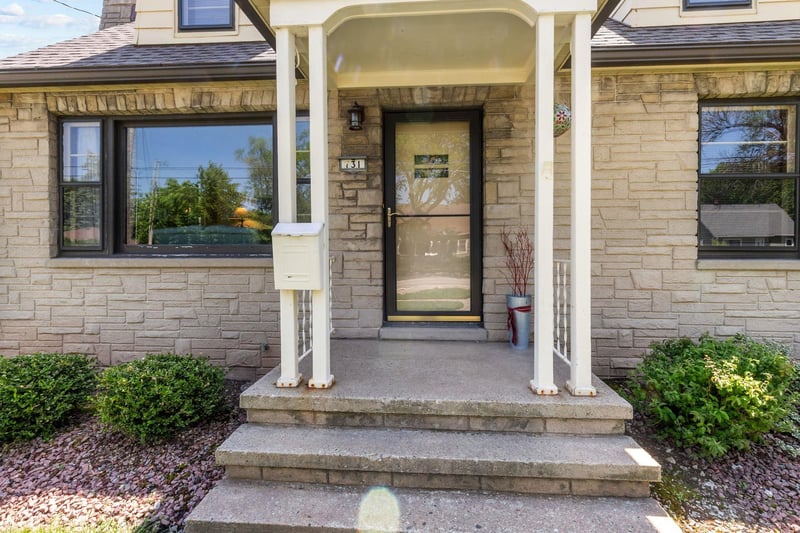 731 Fremont St, Appleton, WI 54915