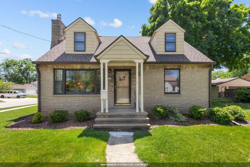 731 Fremont St, Appleton, WI 54915