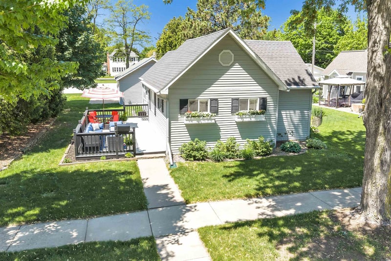 226 Ontario St, De Pere, WI 54115-2931