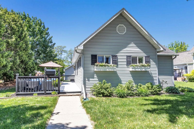 226 Ontario St, De Pere, WI 54115-2931