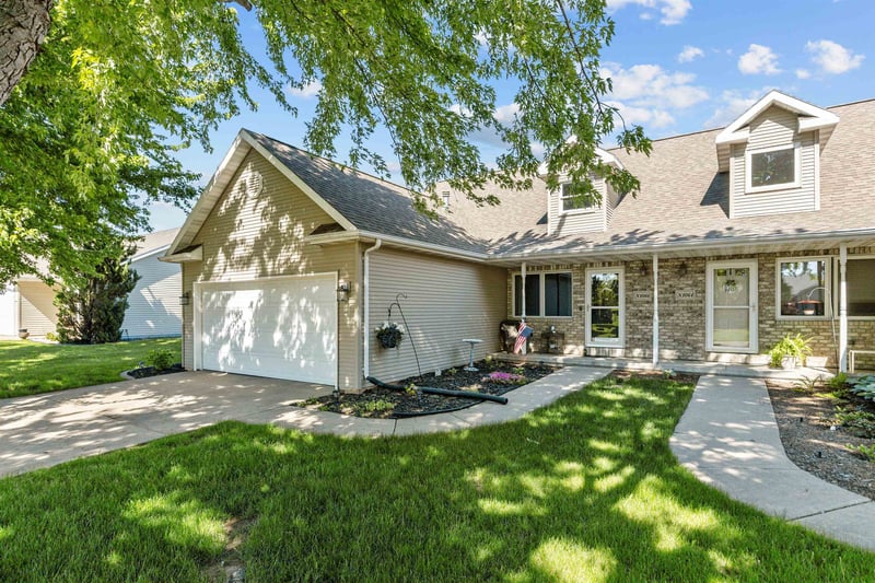 N1006 Vander Maazen Dr, Greenville, WI 54942