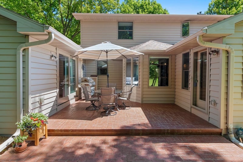 500 Eagle Ter, Green Bay, WI 54313