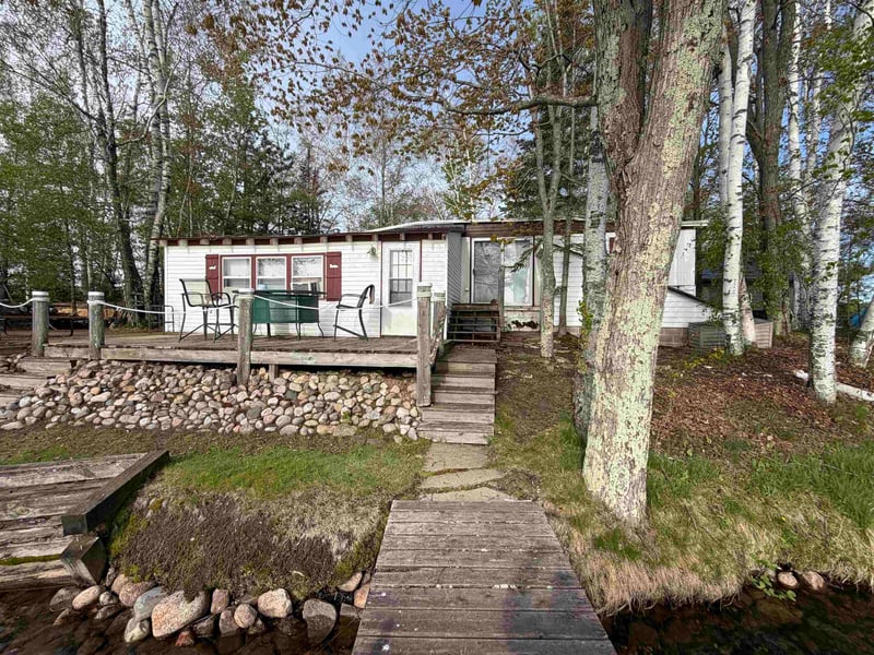 18604 Smokey Lake Ln, Townsend, WI 54175
