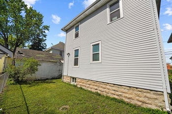 310 Broad St, Oshkosh, WI 54901