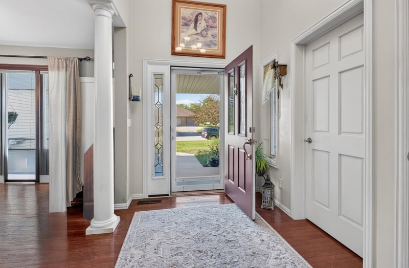 2386 Wilder St, Green Bay, WI 54311-5589