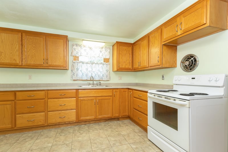 W2081 County Road S, Freedom, WI 54130