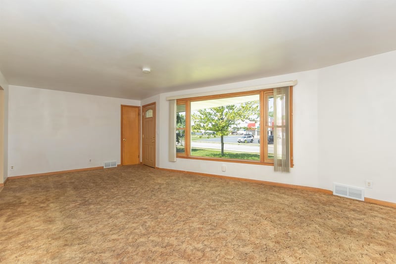 W2081 County Road S, Freedom, WI 54130