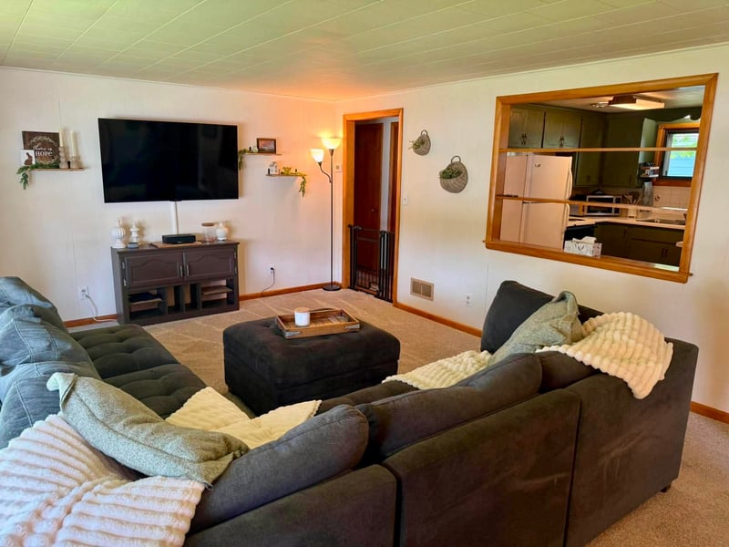 288 Forkin St, Menasha, WI 54952