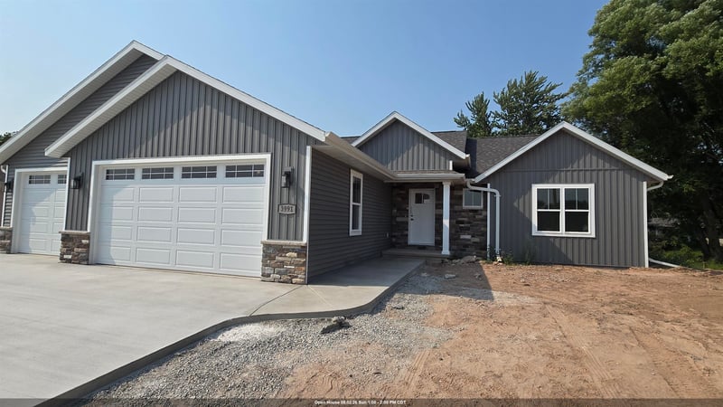 N3991 Wettering Way, Kaukauna, WI 54130