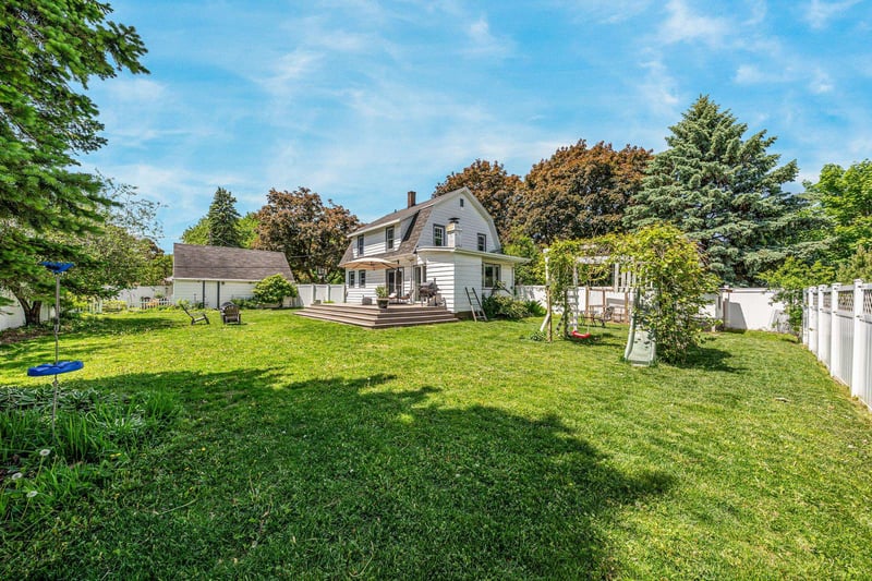 2005 Newberry St, Appleton, WI 54915-3129