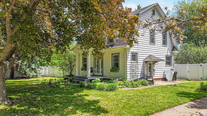 2005 Newberry St, Appleton, WI 54915-3129