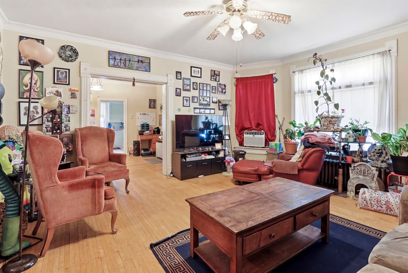 1201 Ceape Ave, Oshkosh, WI 54901-5423