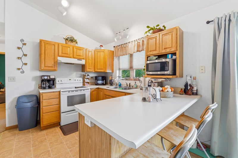 45 Jacob Ave, Oshkosh, WI 54902