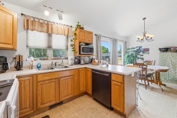 45 Jacob Ave, Oshkosh, WI 54902