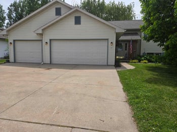 45 Jacob Ave, Oshkosh, WI 54902