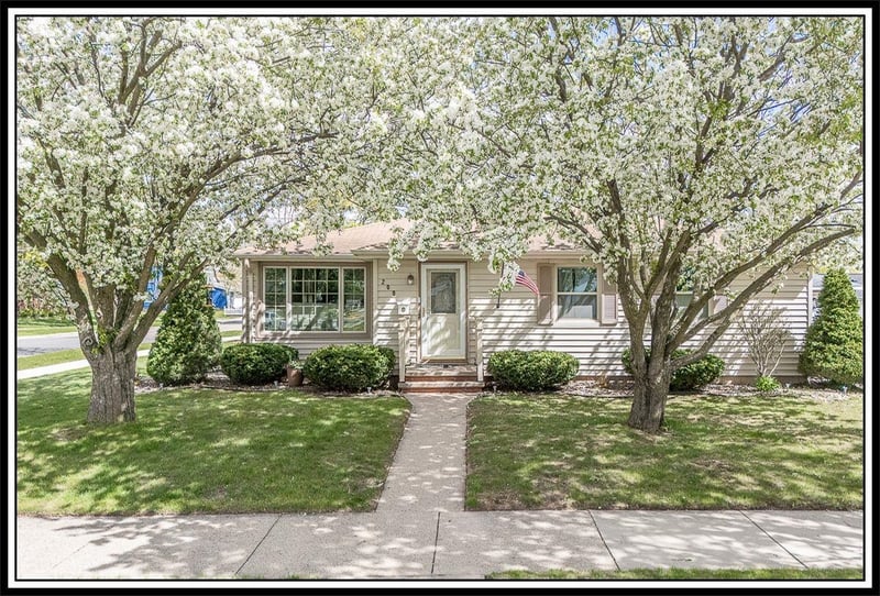 200 Pershing St, Appleton, WI 54911-2862