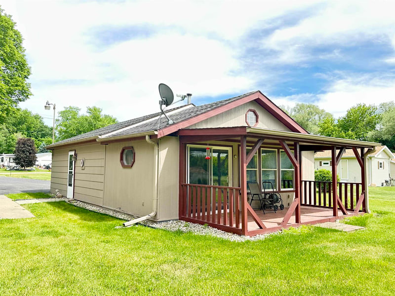 4631 Melody Ln, Oshkosh, WI 54904