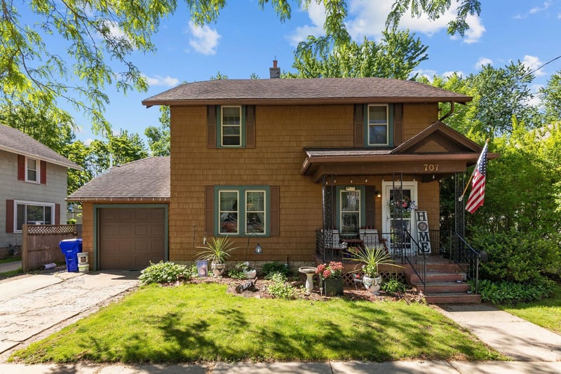 707 Brewster St, Appleton, WI 54911