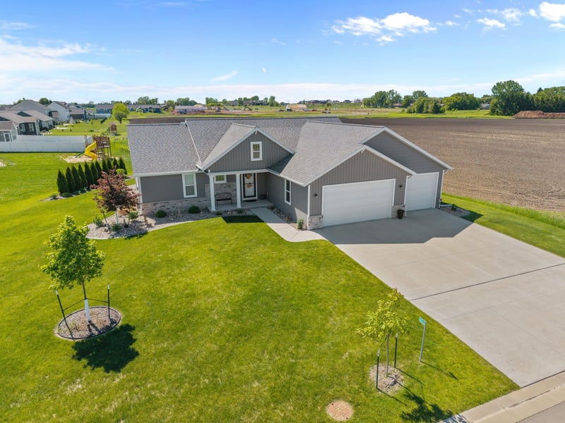 N1203 Alexandra Way, Greenville, WI 54942
