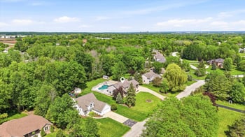3296 Pioneer Dr, Green Bay, WI 54313