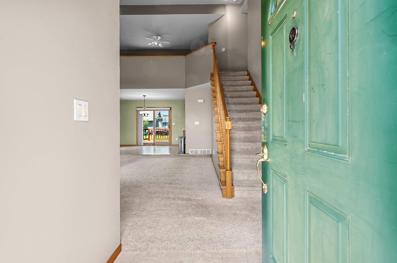 2316 Maddy Ct, Green Bay, WI 54303-5373
