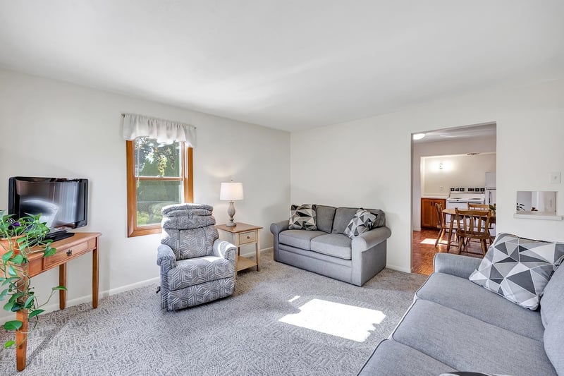1493 9th St, Green Bay, WI 54304
