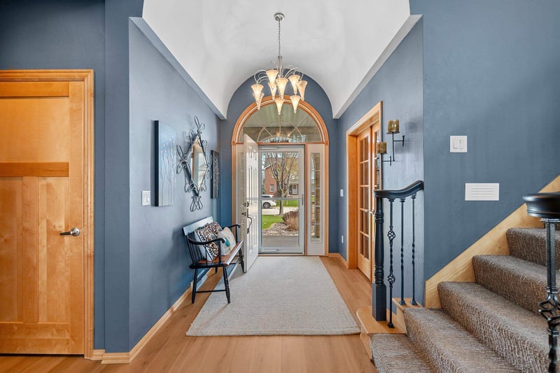 3128 Warm Springs Dr, Green Bay, WI 54311