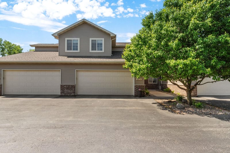 1074 Willis Way, Appleton, WI 54913