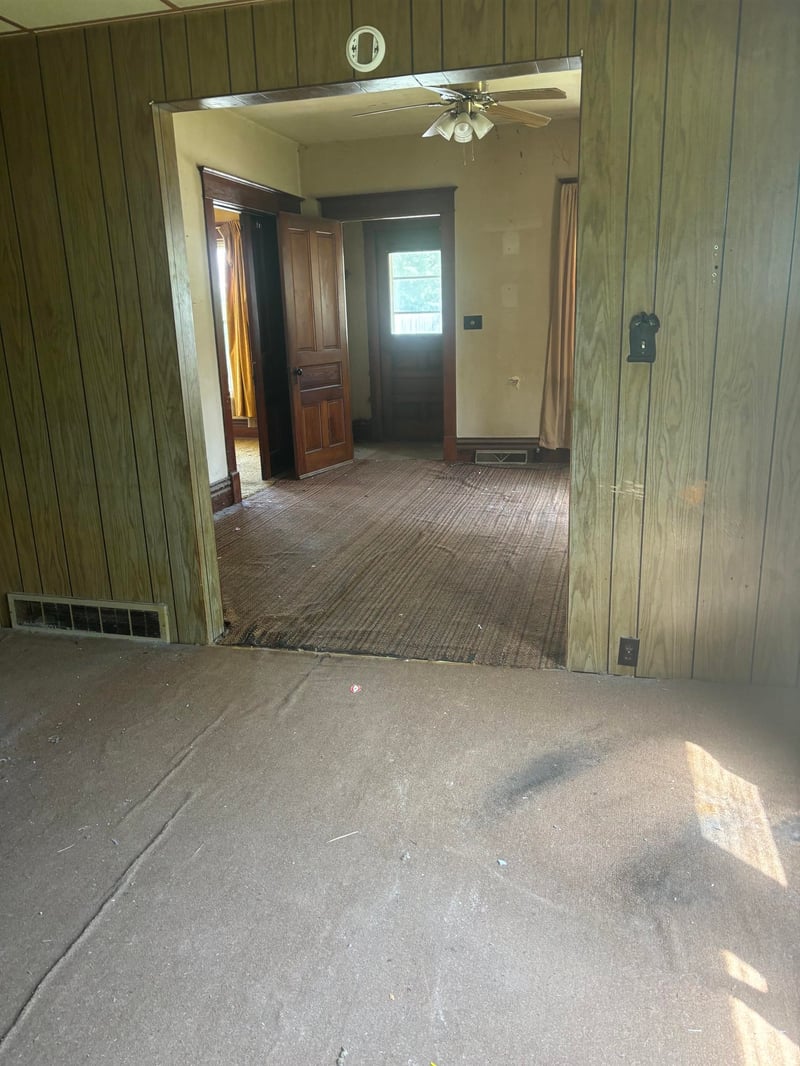 715 Prospect Ave, Oshkosh, WI 54901-3615