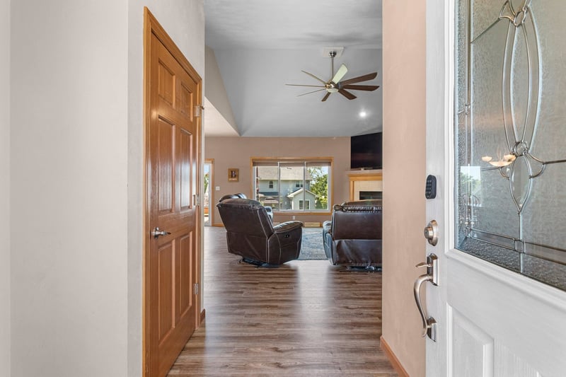 N2283 Cornhusk Dr, Greenville, WI 54942