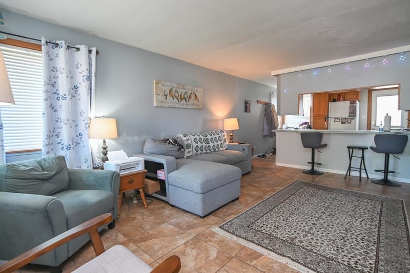 1395 Western Ave, Green Bay, WI 54303