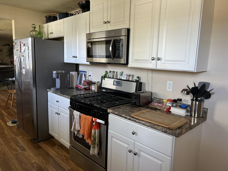 428 8th St, Menasha, WI 54952