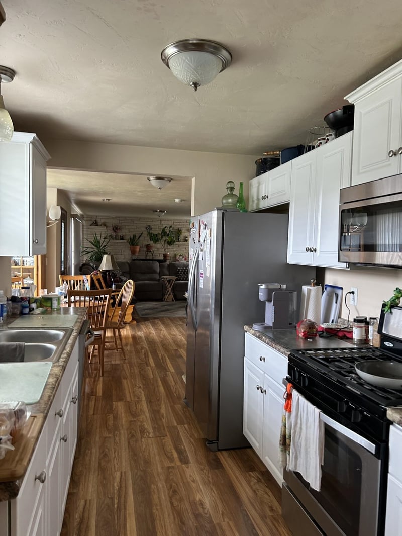 428 8th St, Menasha, WI 54952