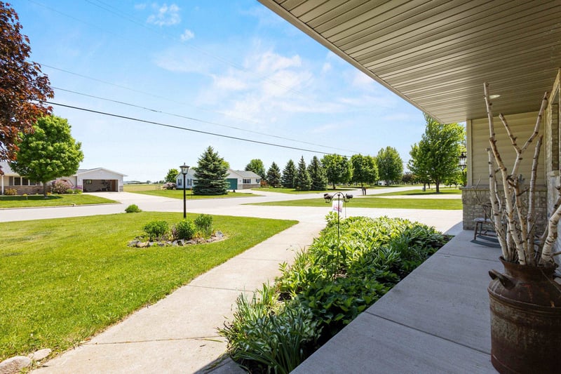 N3865 Mchugh Rd, Kaukauna, WI 54130