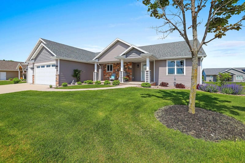 5560 Providence Ave, Appleton, WI 54913