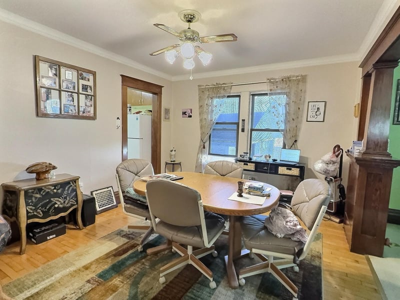 611 Parkway Ave, Oshkosh, WI 54901-4652