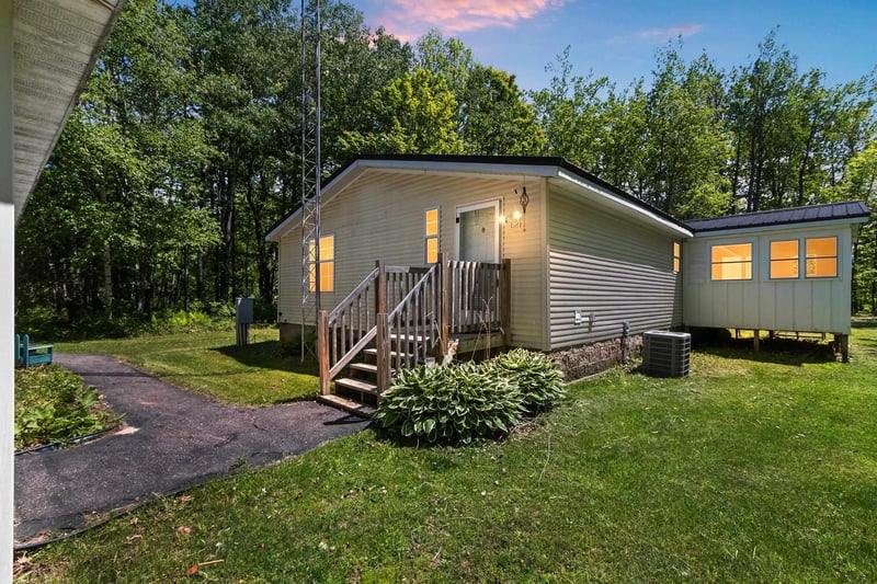 16975 Rolling Hills Ln, Lakewood, WI 54138