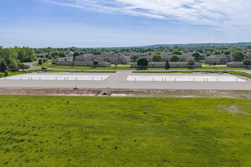 1662 Swan Rd, De Pere, WI 54115
