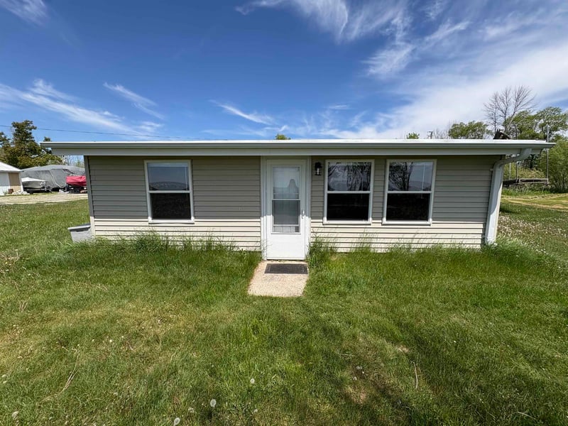 8068 County Road Y, Oconto, WI 54153
