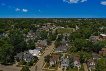 1111 Merrill St, Oshkosh, WI 54901-3755