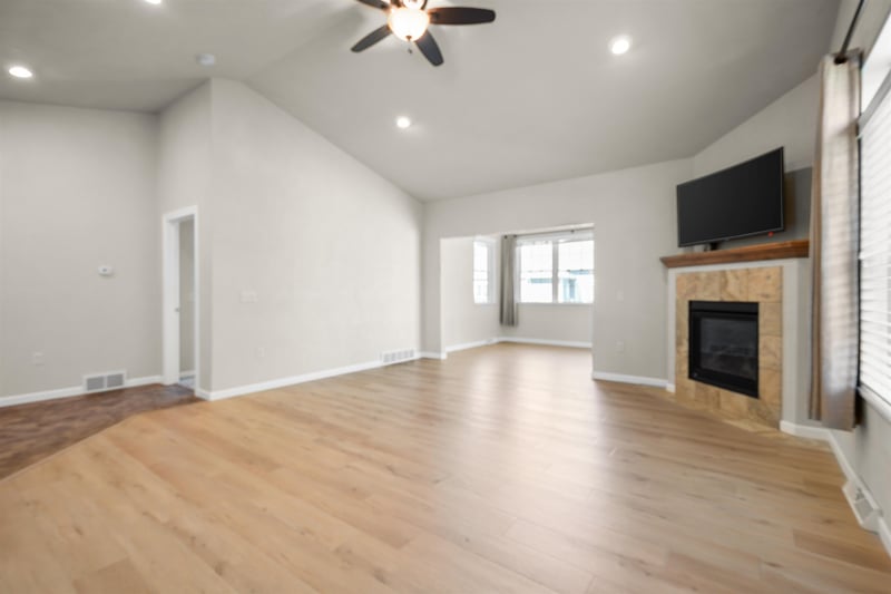 1274 Cameron Cir, Neenah, WI 54956