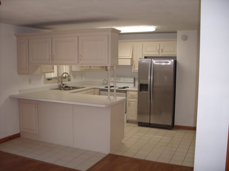 2802 Cormier Rd, Green Bay, WI 54313-5474