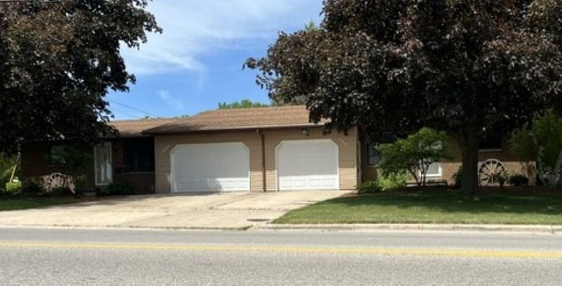 2802 Cormier Rd, Green Bay, WI 54313-5474