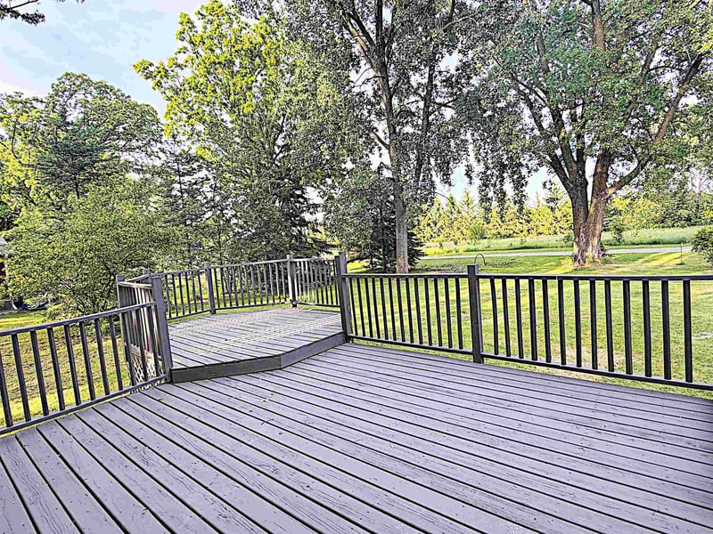 N6515 Laurmar Ln, Oneida, WI 54155