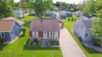 1932 Delaware St, Oshkosh, WI 54902